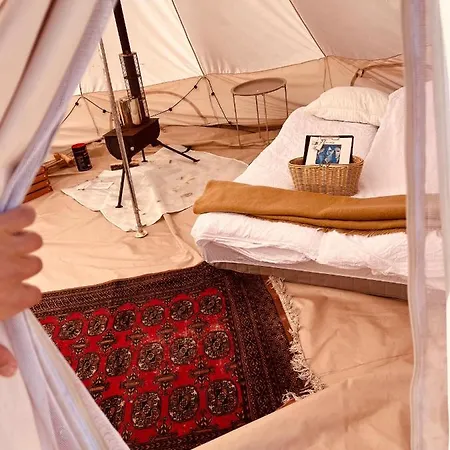 Glamping Taet Pa By Og Ud Til Marker Ringsted